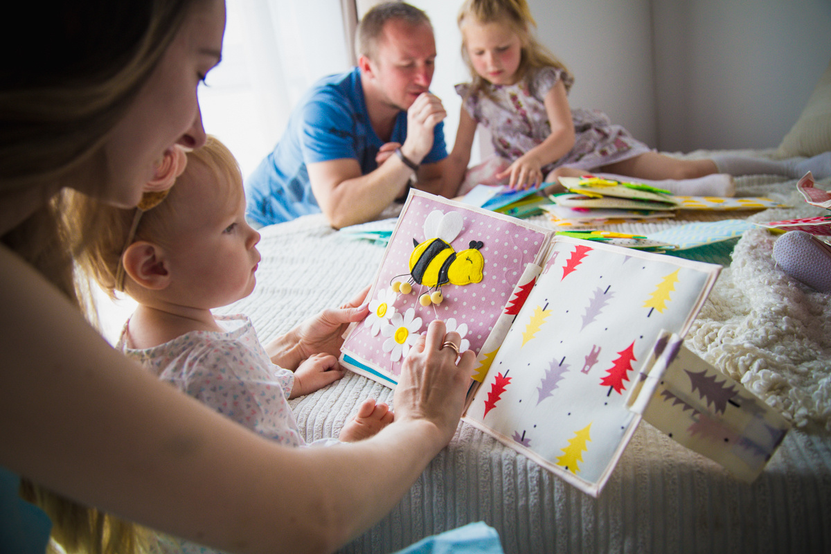 Презентация развивающих книг. Свадебный Семейный Репортажный фотограф в Москве