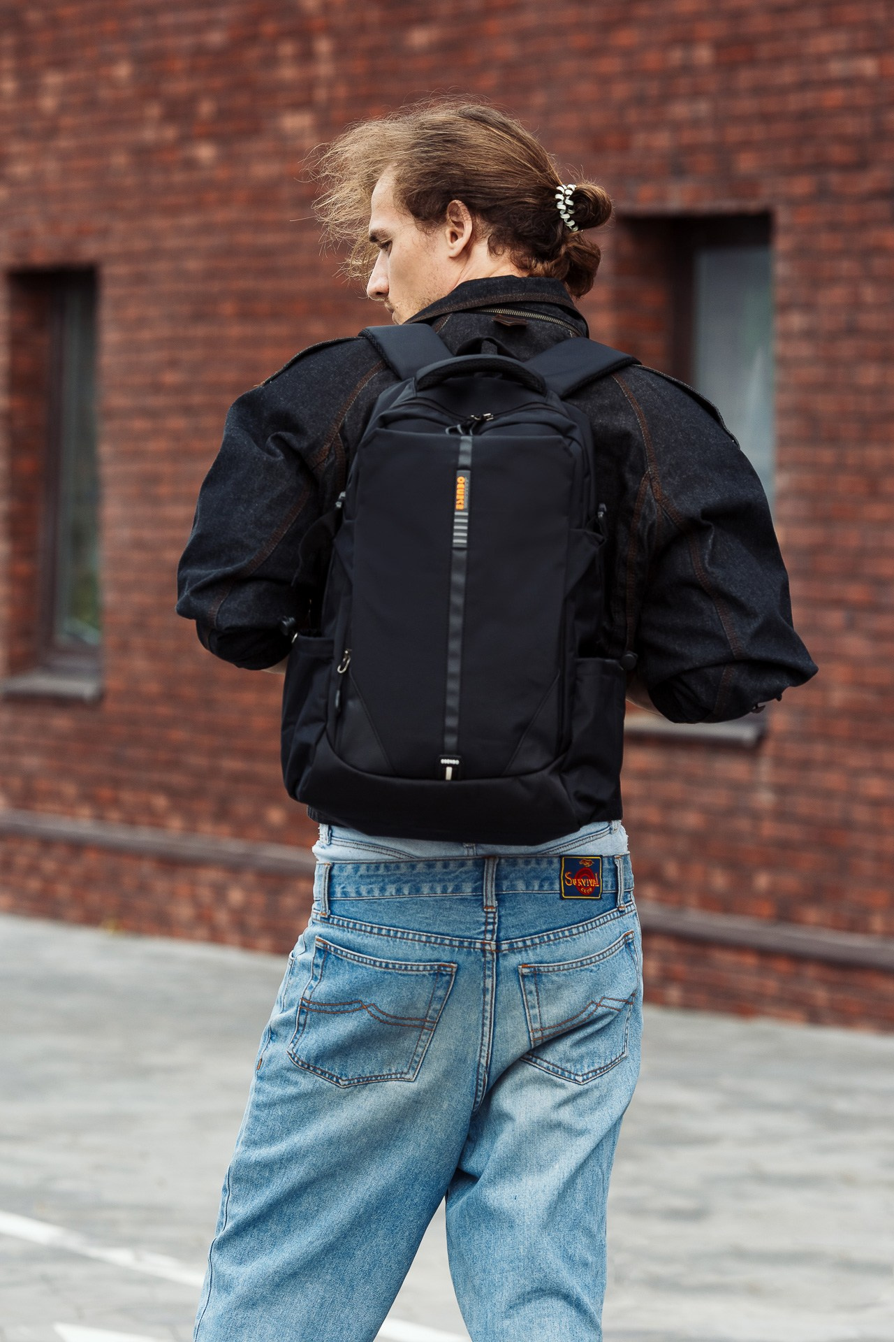 WB OZON Рюкзаки. Фотосъёмка для бизнеса — предметное фото, репортаж с мероприятий, портреты людей, съёмка интерьера и экстерьера