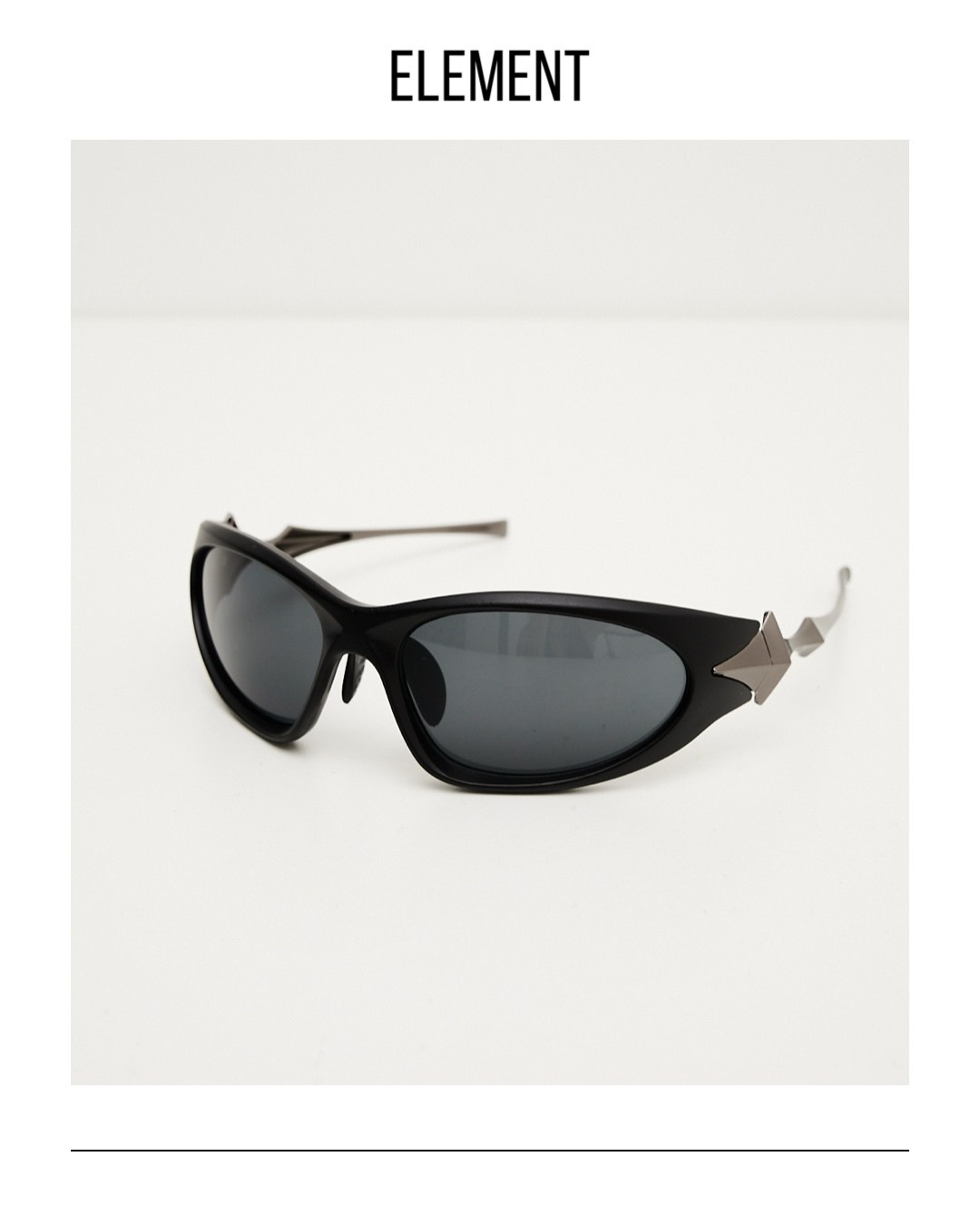 Очки 300/150. ELEMENT прокат одежды, обуви и аксессуаров