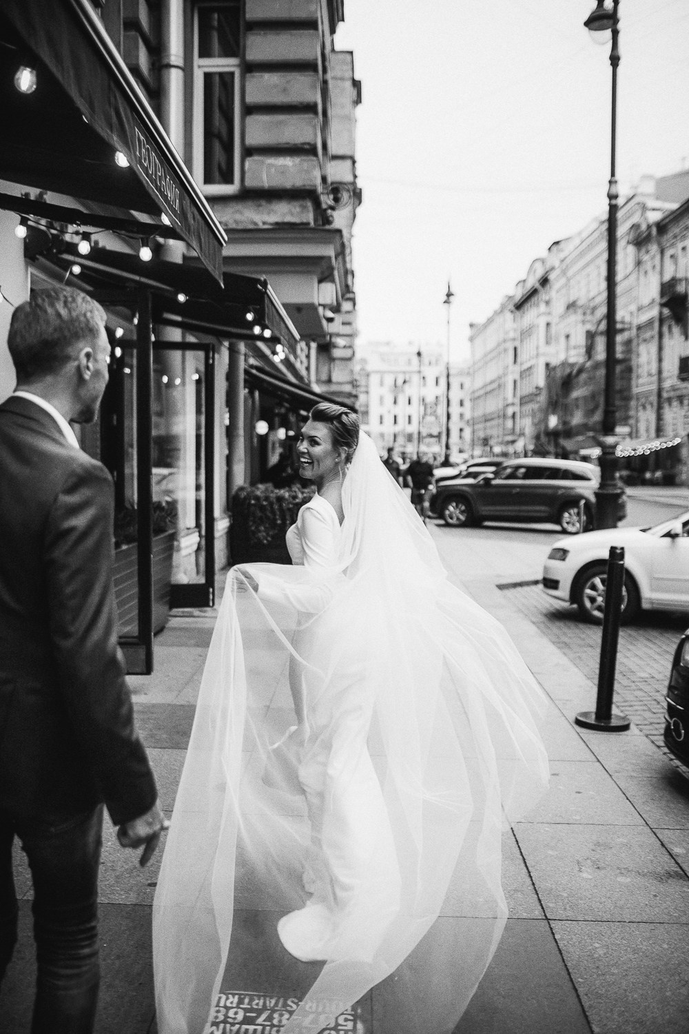 Камерная свадьба в Петербурге. Семейный, портретный и свадебный фотограф в Санкт-Петербурге и Москве