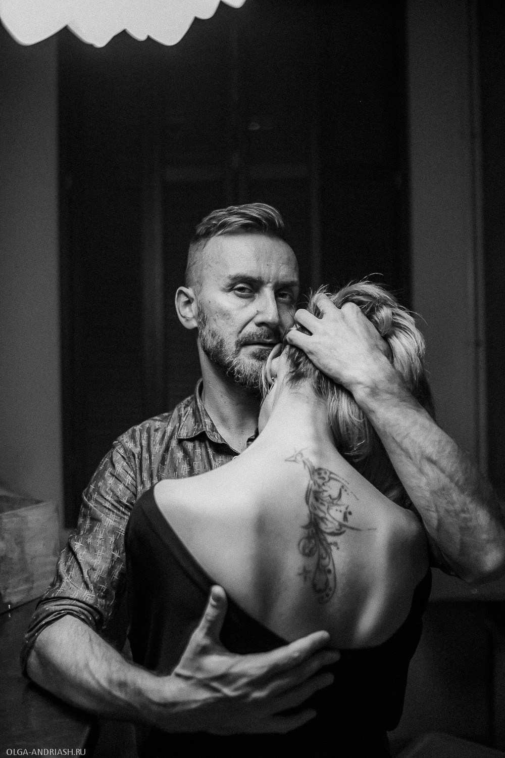 Страстная история в отеле. Семейный, портретный и свадебный фотограф в Санкт-Петербурге и Москве