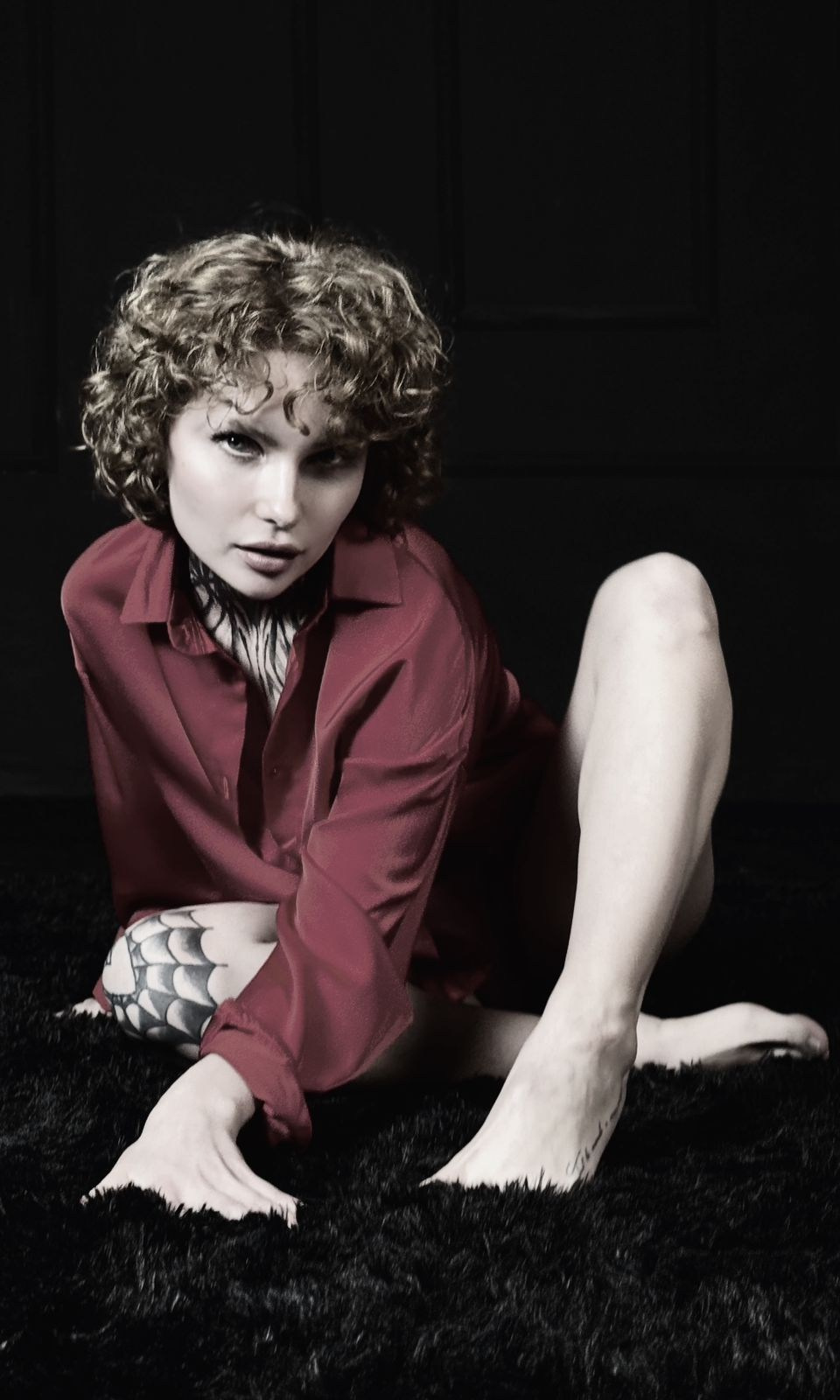 Красная рубашка. Мобильный фотограф Дмитрий Шпуров | KIREVAS