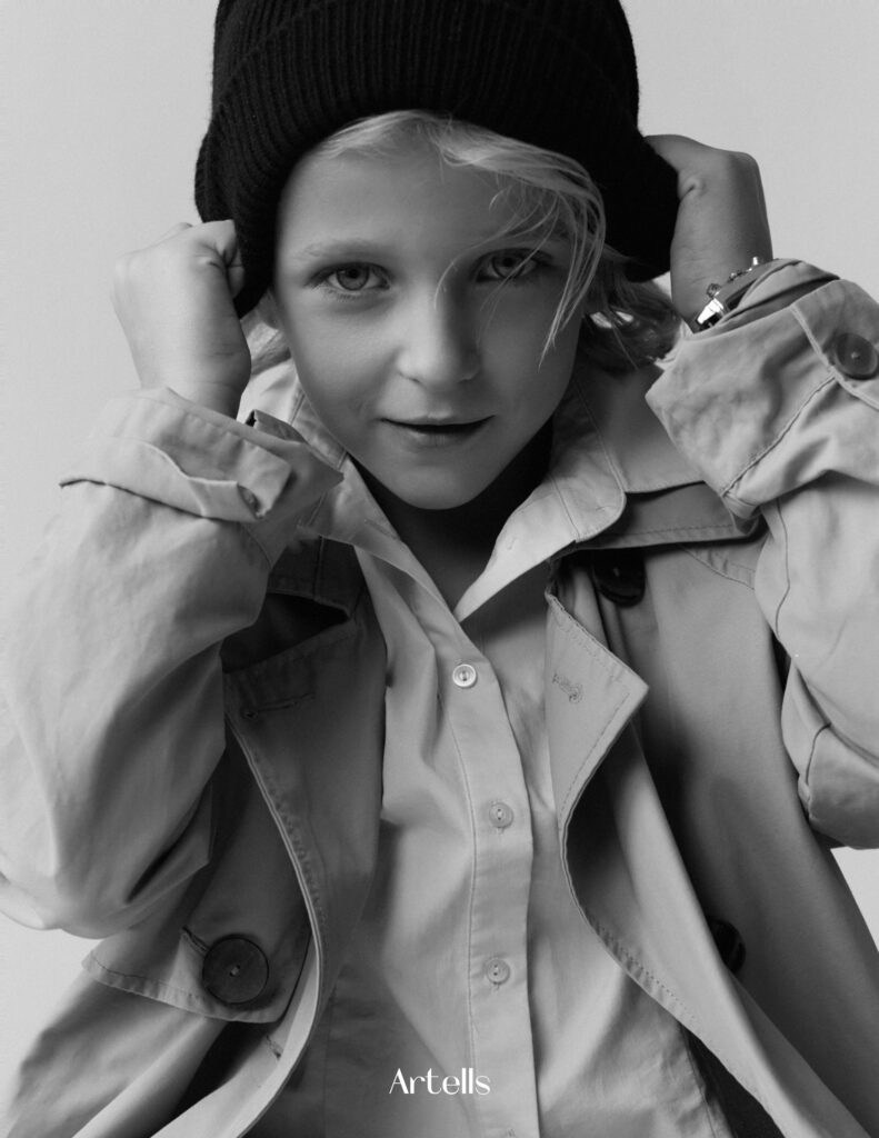 Константин Чурбанов. Съёмка одежды для маркетплейсов и брендов Morozova Production