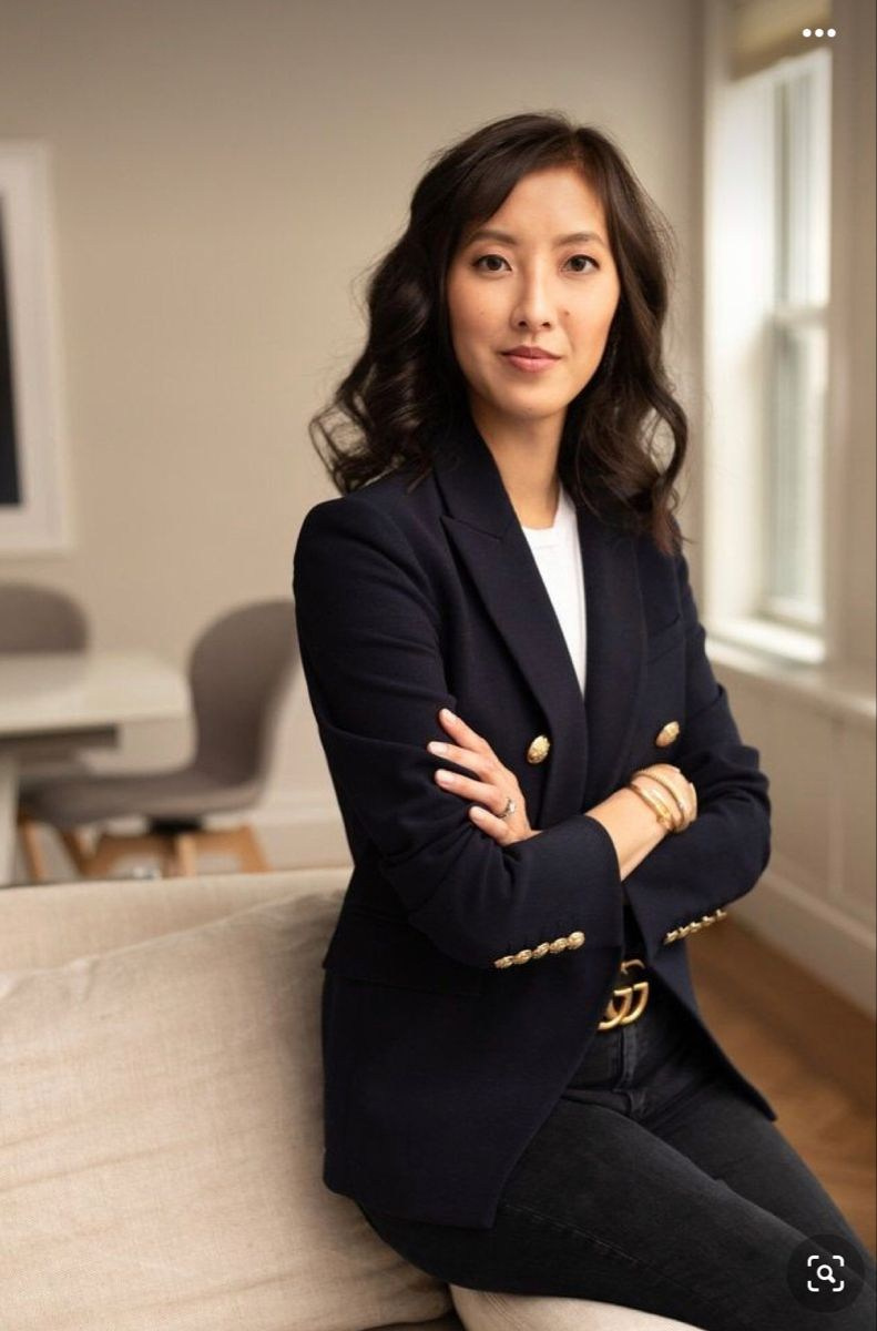 Что надеть женщине на корпоративную фотосессию. Бизнес-фотограф в Москве — Виталий Агабабян | Деловые портреты и корпоративная съёмка