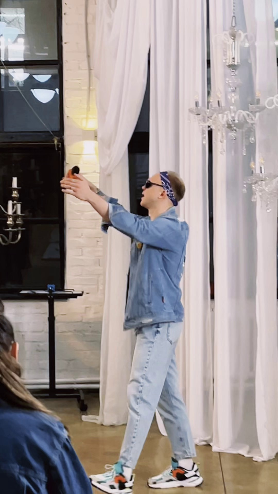 Ведущий (портфолио). Шоумен, пародист, ведущий Никита Шуклинов