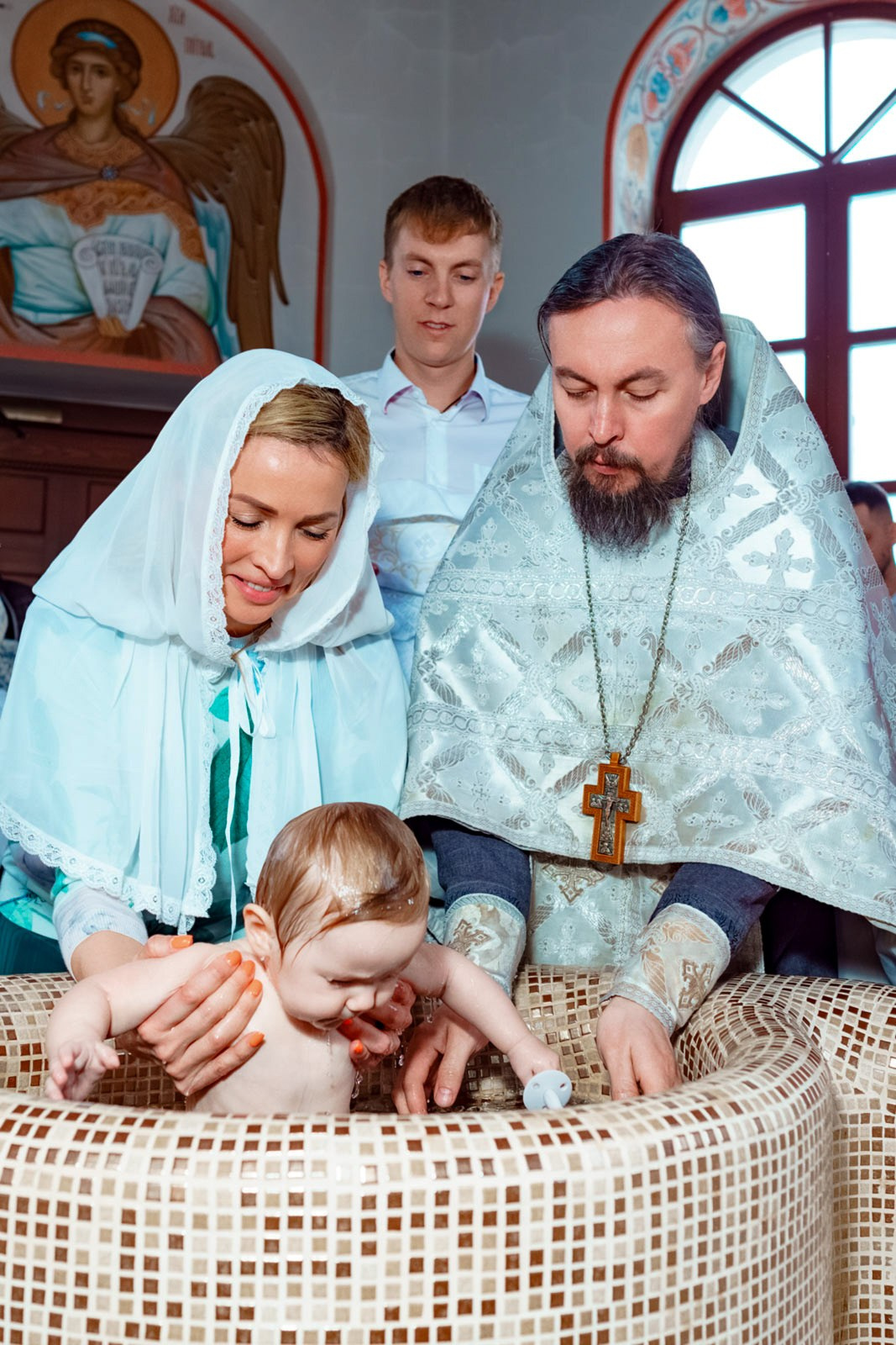 ВЫПИСКА И КРЕЩЕНИЕ. Фотограф и видеограф для бизнеса в Москве — фуд, рестораны, интерьер, контент | Sizov Studio