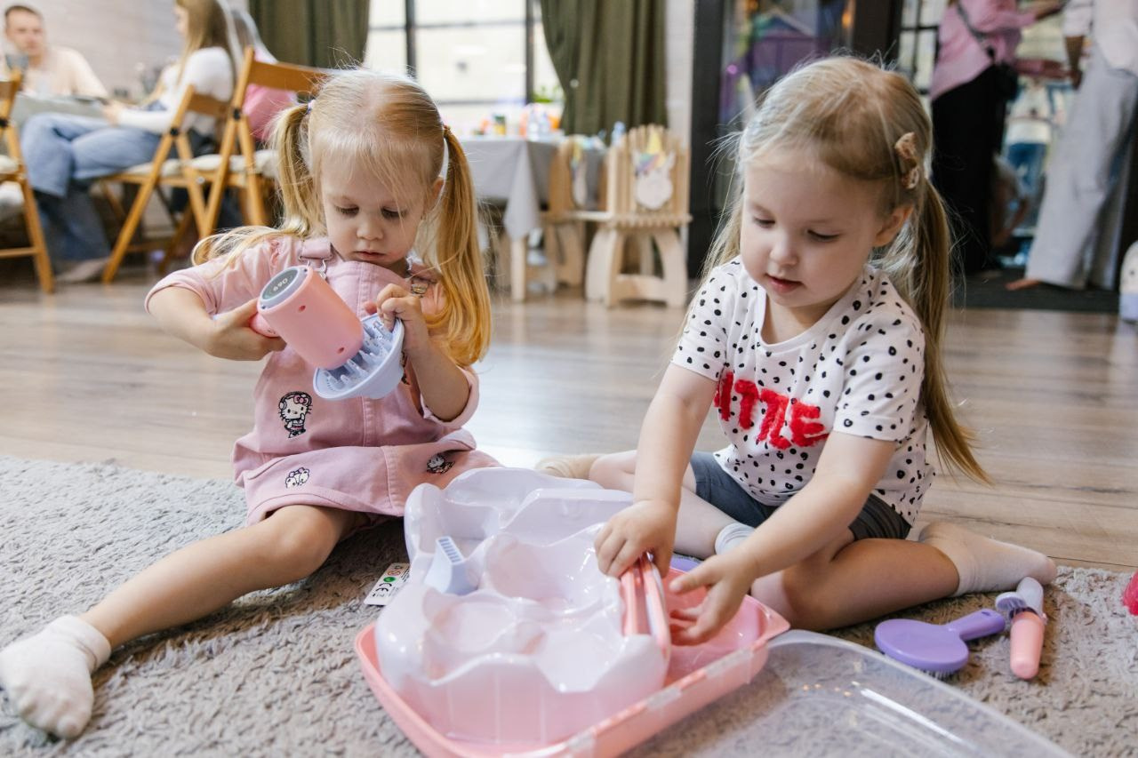 Репортажные съемки. Семейный фотограф в Новосибирске Юрк Виктория