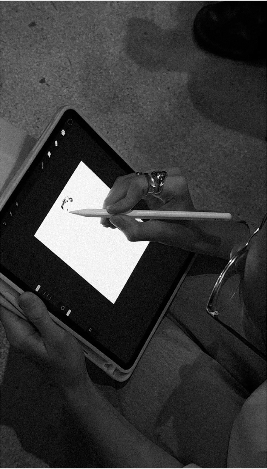 Zuhat FW 2025. Фэшн иллюстратор из Москвы Власенко Мария