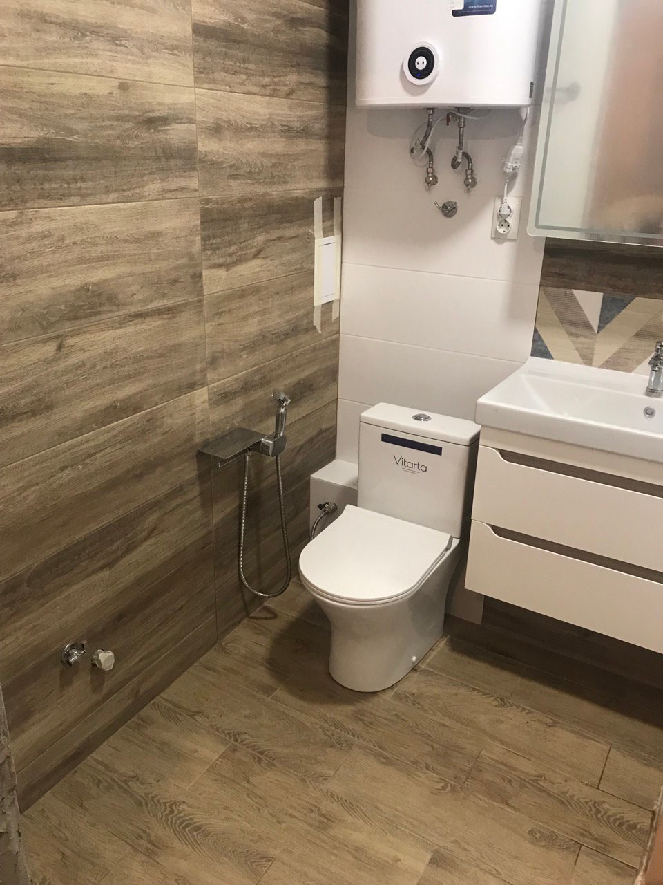 Ванная комната (ул. Мансура Хасанова д. 13). Ремонт санузла, туалета, ванной под ключ в Казани. Укладка плитки