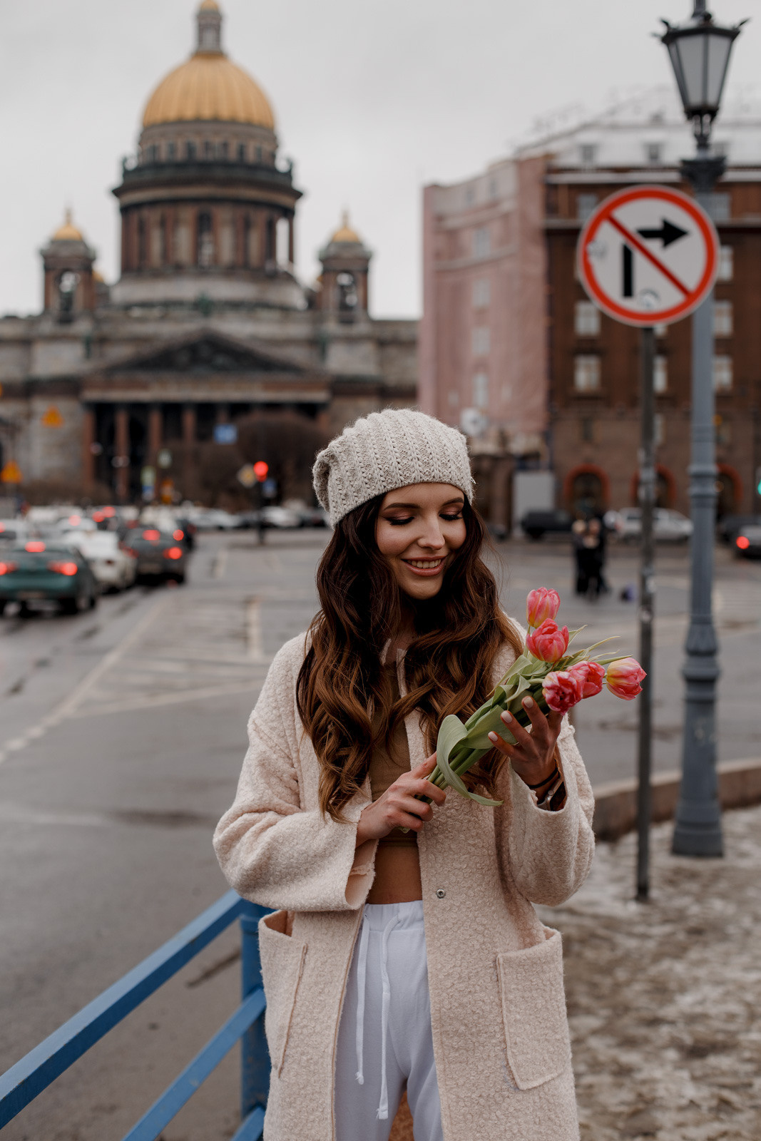 Прогулка возле Исаакиевского собора. Свадебный фотограф Санкт-Петербург  Москва