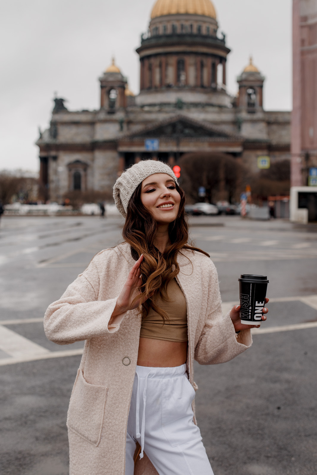 Прогулка возле Исаакиевского собора. Свадебный фотограф Санкт-Петербург  Москва