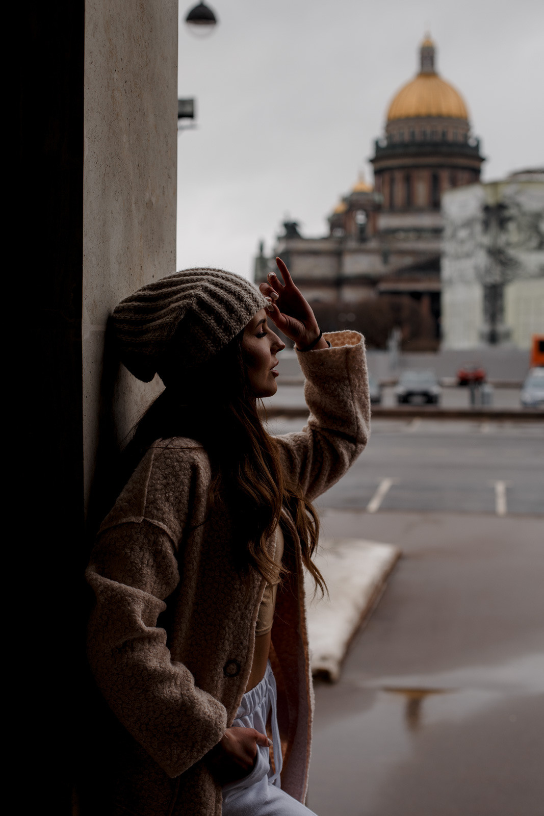 Прогулка возле Исаакиевского собора. Свадебный фотограф Санкт-Петербург  Москва