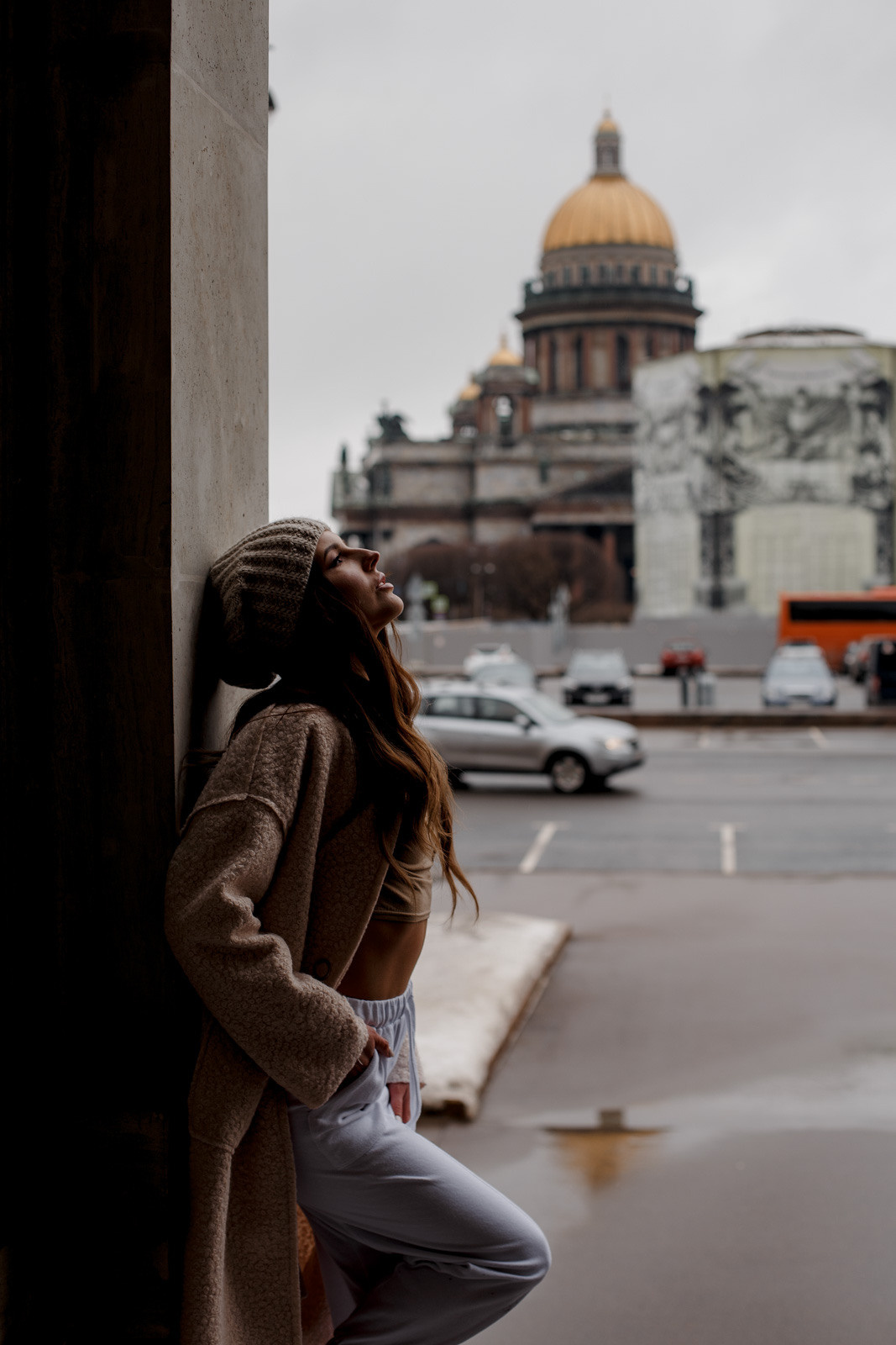 Прогулка возле Исаакиевского собора. Свадебный фотограф Санкт-Петербург  Москва
