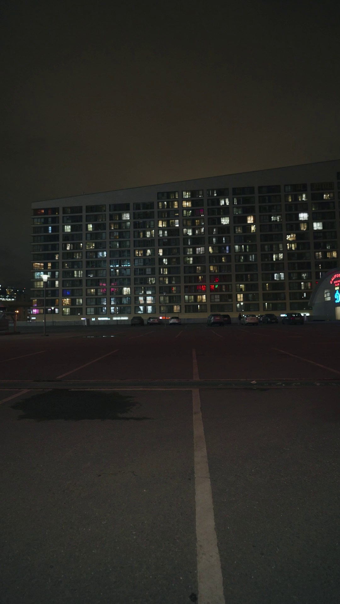 Fashion. Signal Dark Frame