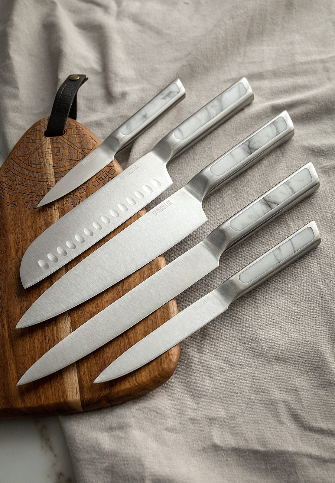 Набор ножей на деревянной доске | Съемка для маркетплейса Wildberries