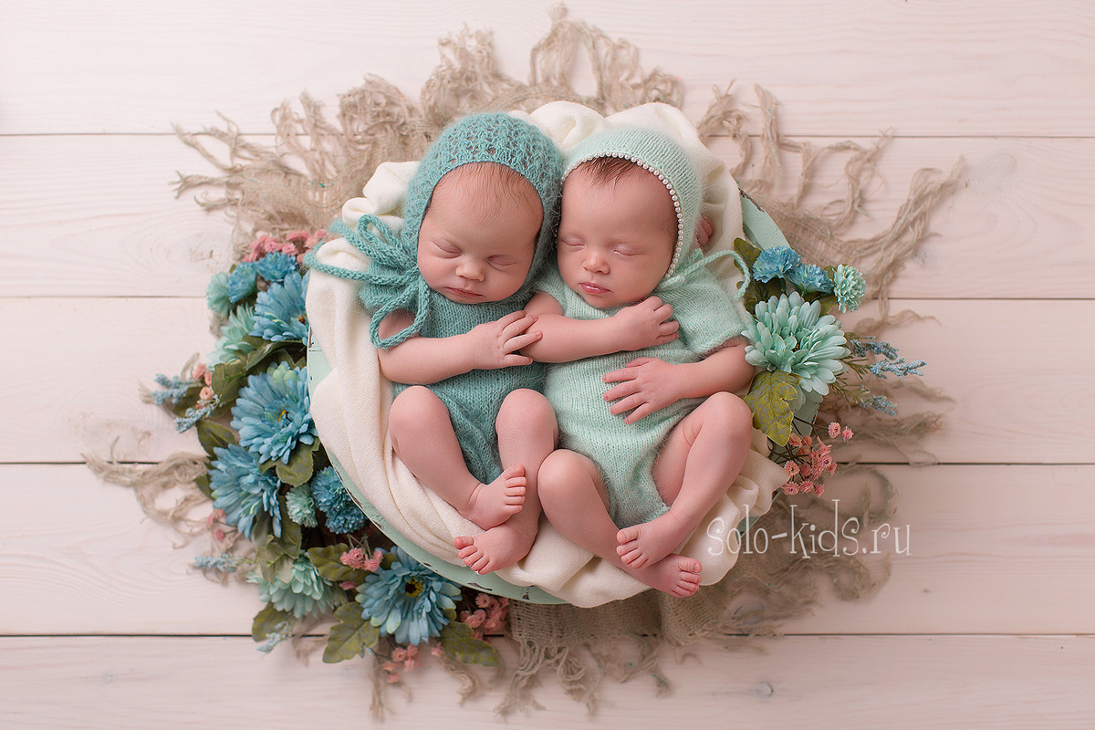 Фотографии новорожденных. Фотограф новорожденных в Екатеринбурге Анастасия Быдзина