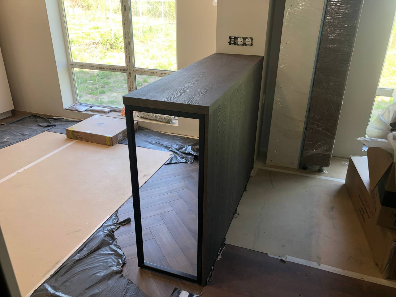 Фото с монтажа |Мебель на заказа: кухни, шкафы и т.д. в Томске. ГУДРУМ — Мебель на заказ в Томске | Кухни | Шкафы | Стулья и Столы