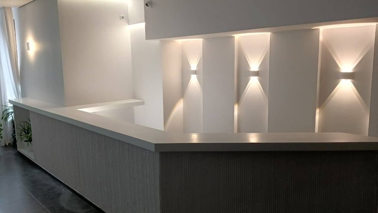 Фото с монтажа |Мебель на заказа: кухни, шкафы и т.д. в Томске. ГУДРУМ — Мебель на заказ в Томске | Кухни | Шкафы | Стулья и Столы