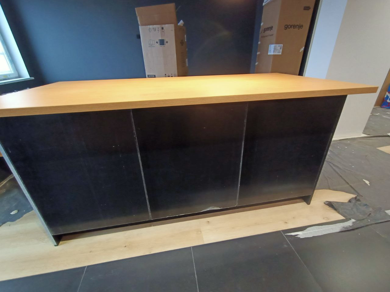 Фото с монтажа |Мебель на заказа: кухни, шкафы и т.д. в Томске. ГУДРУМ — Мебель на заказ в Томске | Кухни | Шкафы | Стулья и Столы