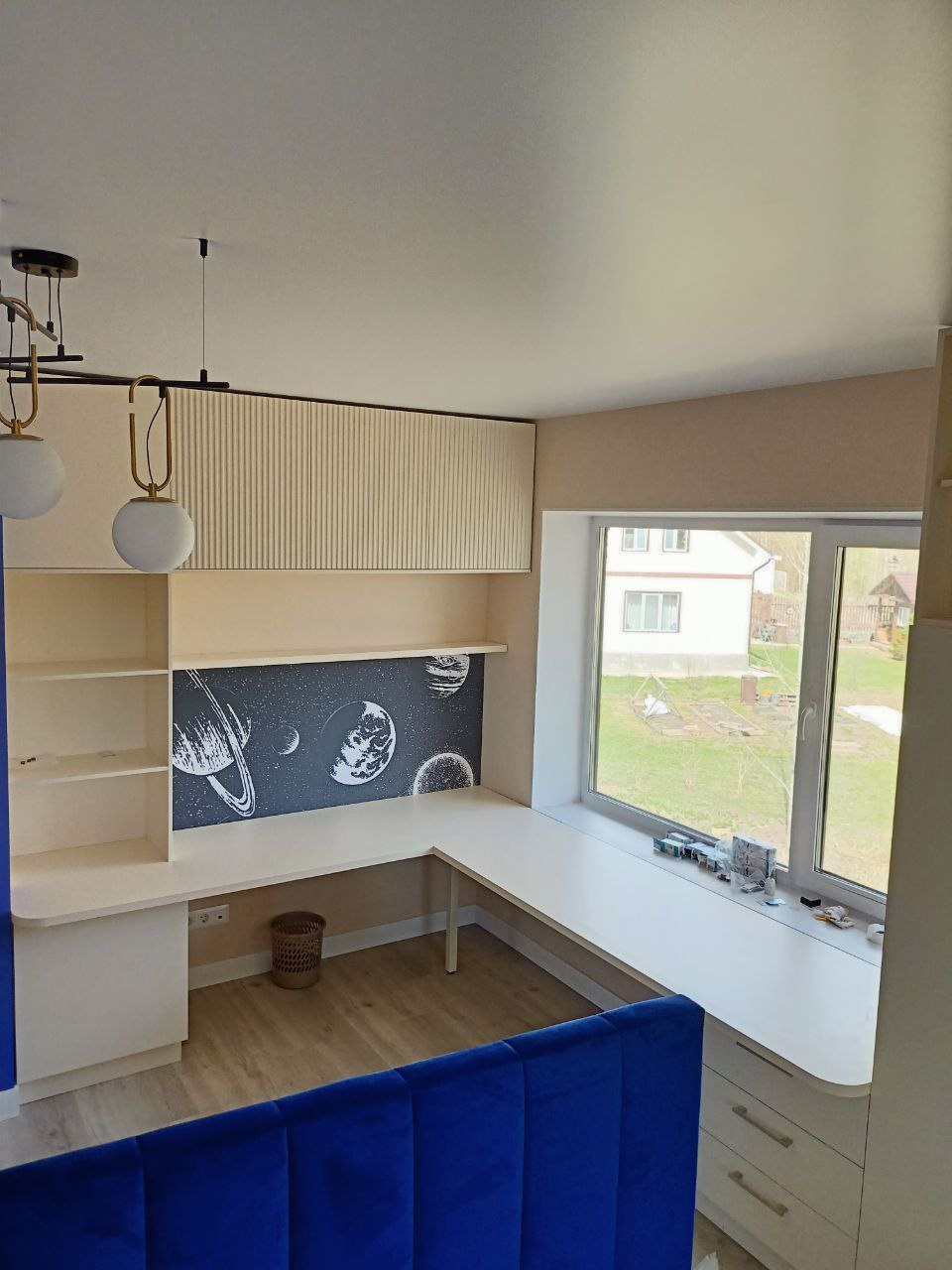 Корпусная мебель угол рабочий в Томске на заказ недорого по индивидуальным размерам Корпусная. Диваны, кровати и т.д.