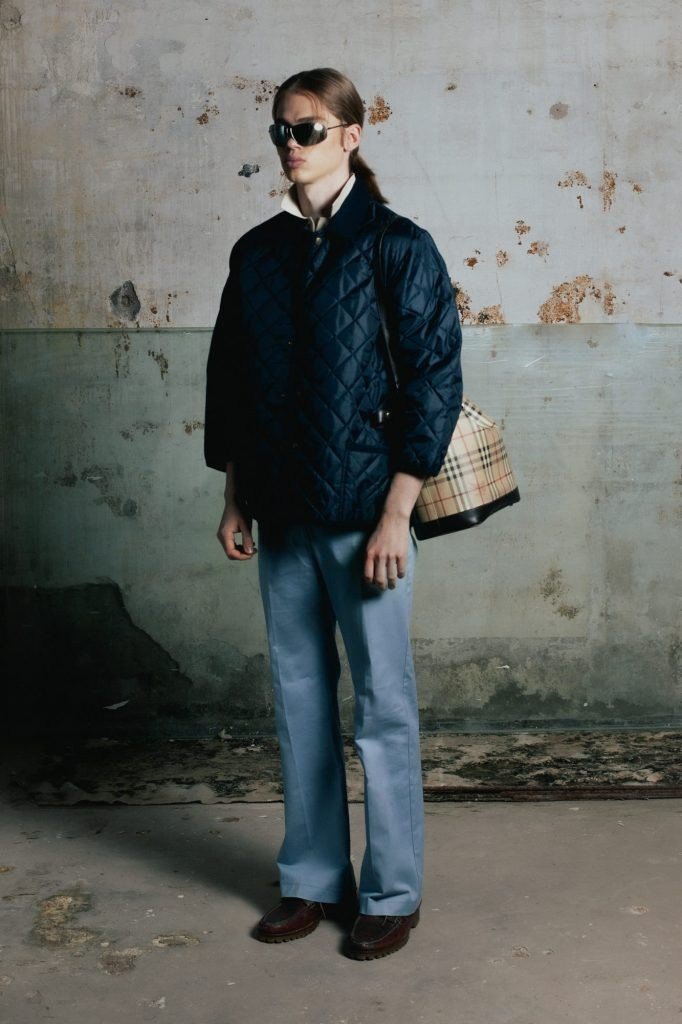 Editorial for Vanity Teen "SKIP THE DRESSCODE" by Luca Magarão 