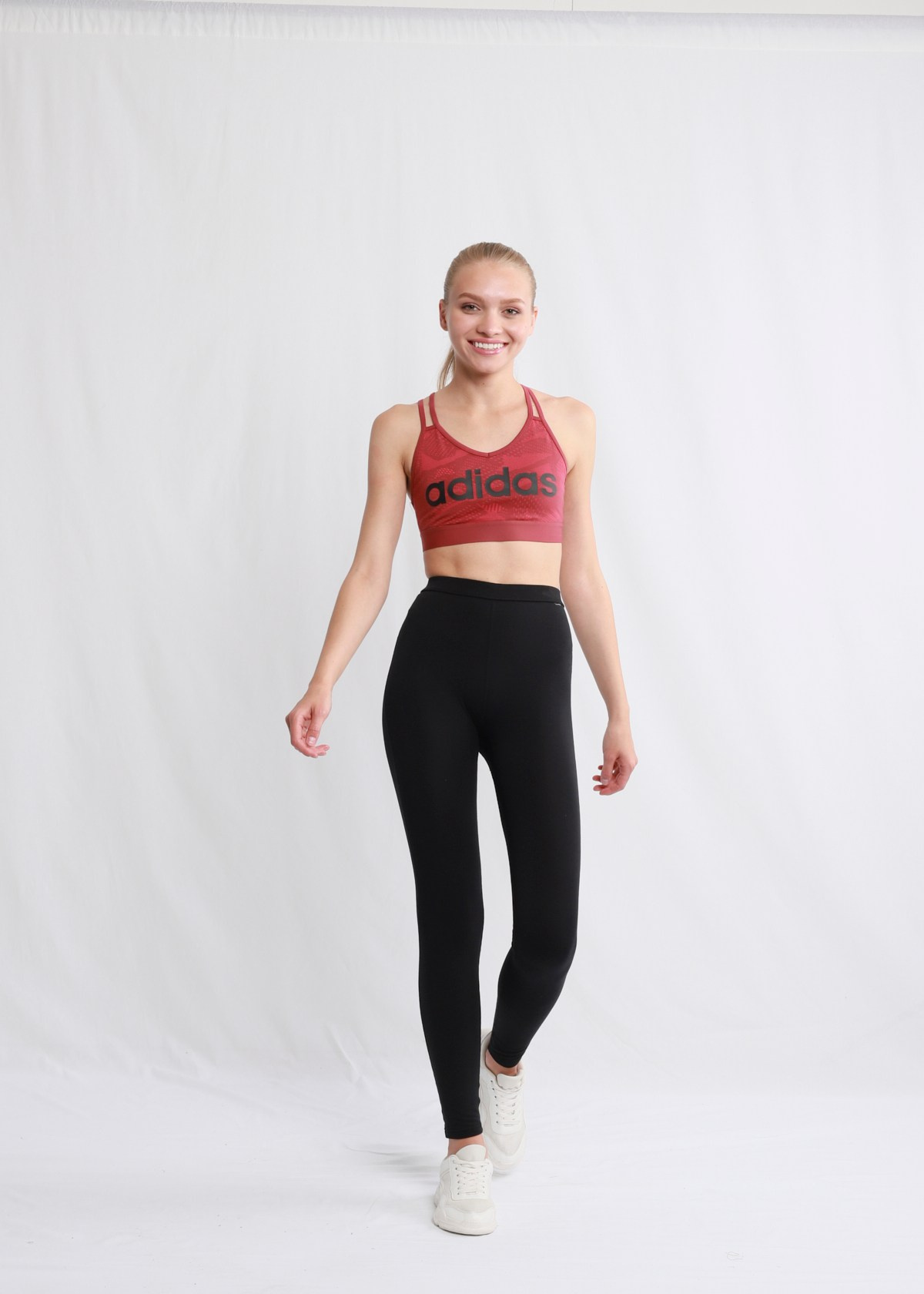 Фотосъемка спортивной одежды на модели. Владимир Спивак — фотограф, дизайнер, продюсер | Основатель бегового клуба Spivak Run