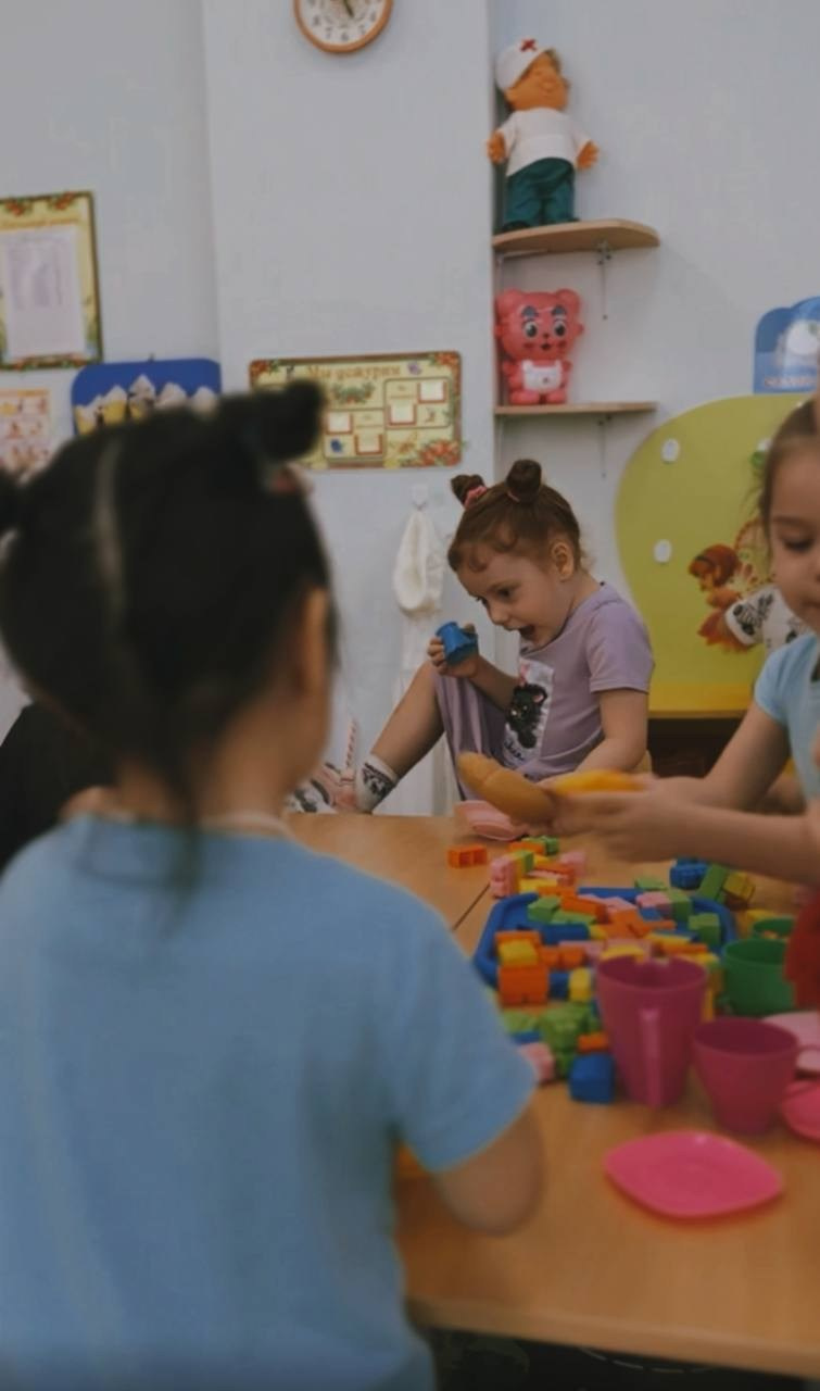 Будни в детском саду. Женский фотограф, видеограф, визуальный артист. Радужный ХМАО