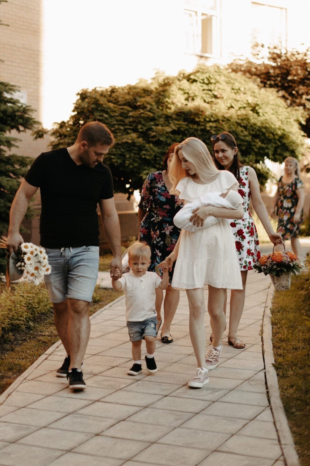 Выписка из Зеленоградского роддома. Свадебный и семейный фотограф Скрынник Светлана