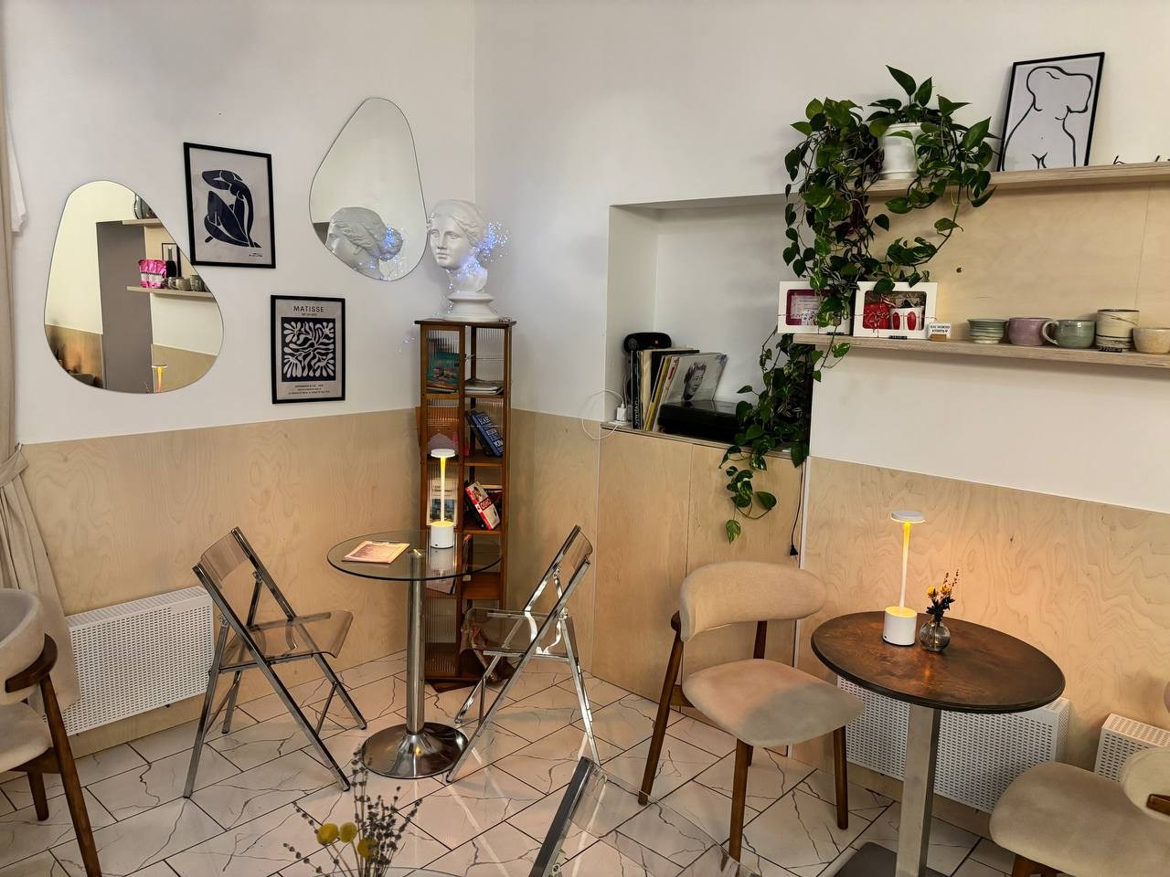 Арт- ужин, квиз. Галерея «Осторожно Хрупкое»