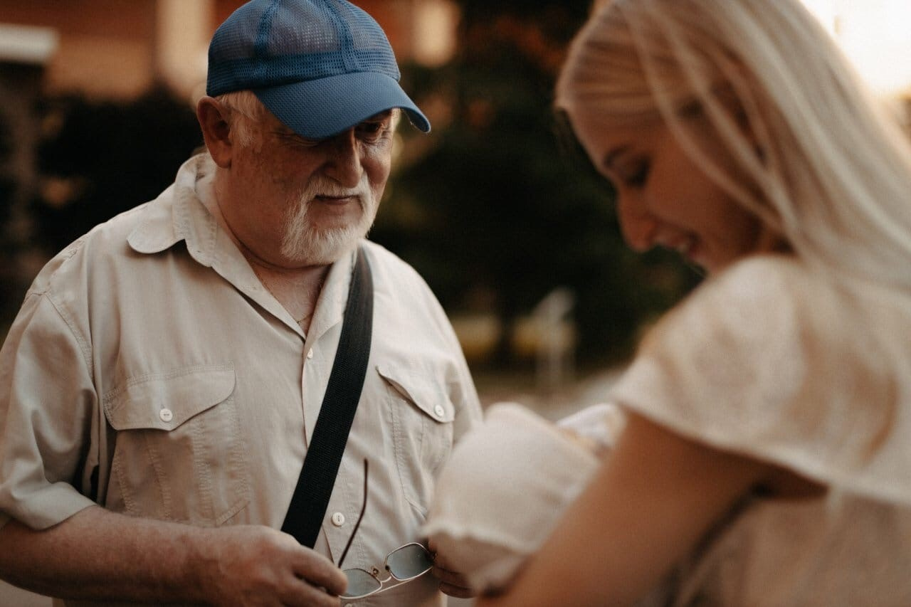 Выписка из Зеленоградского роддома. Свадебный и семейный фотограф Скрынник Светлана