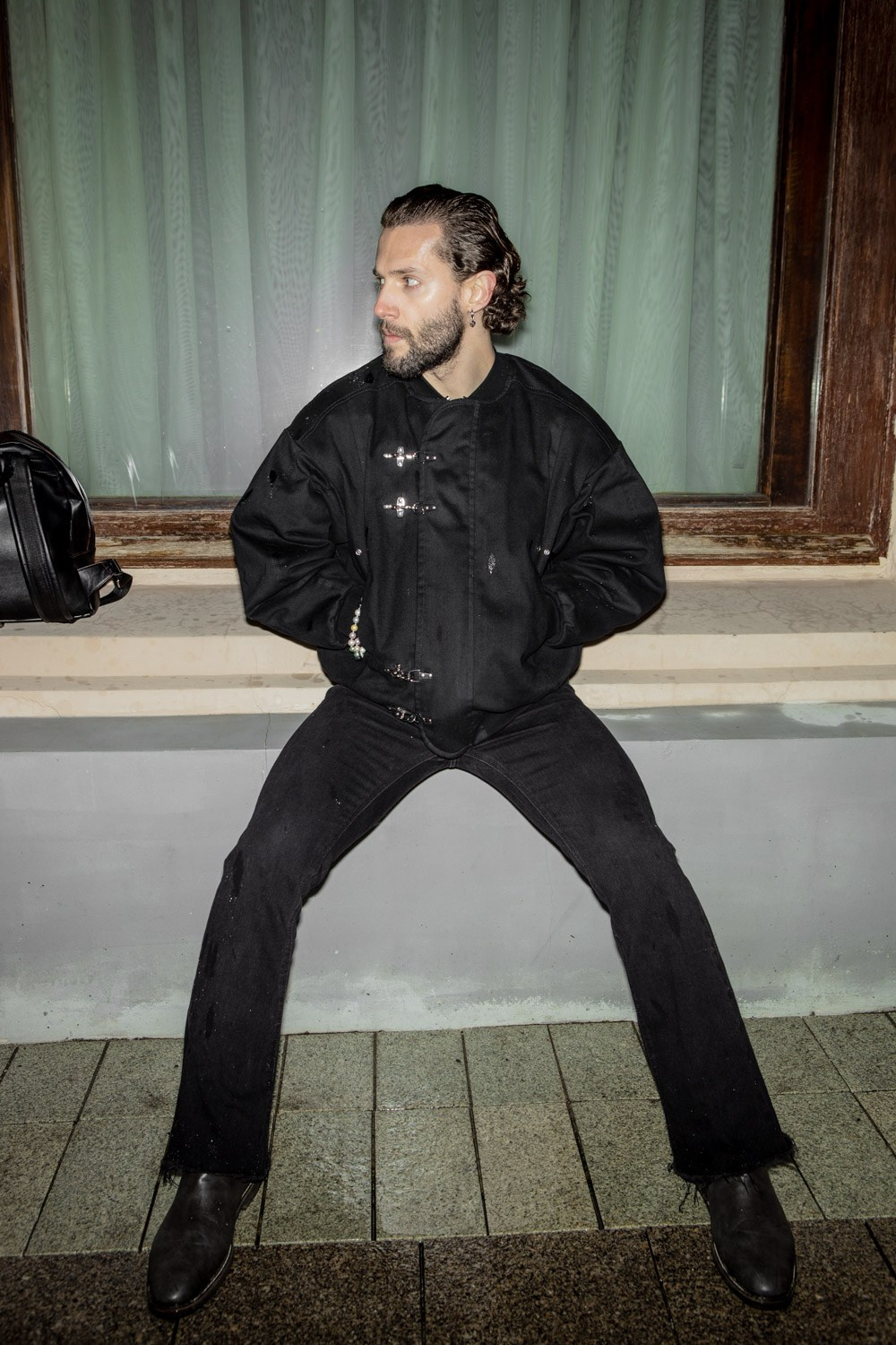 Мужская уличная фотосессия. Фотограф Москва арт- ню, портрет, fine art