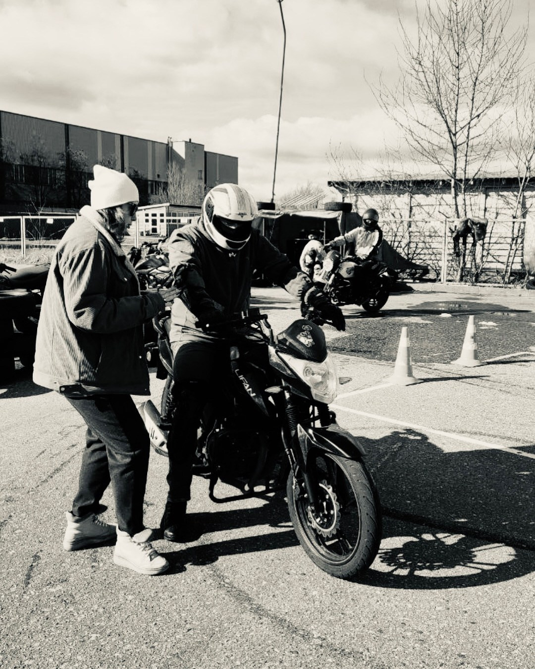 ТРЕНИРОВКИ. МОТОШКОЛА в городе Витебске. Обучение категории А и А1