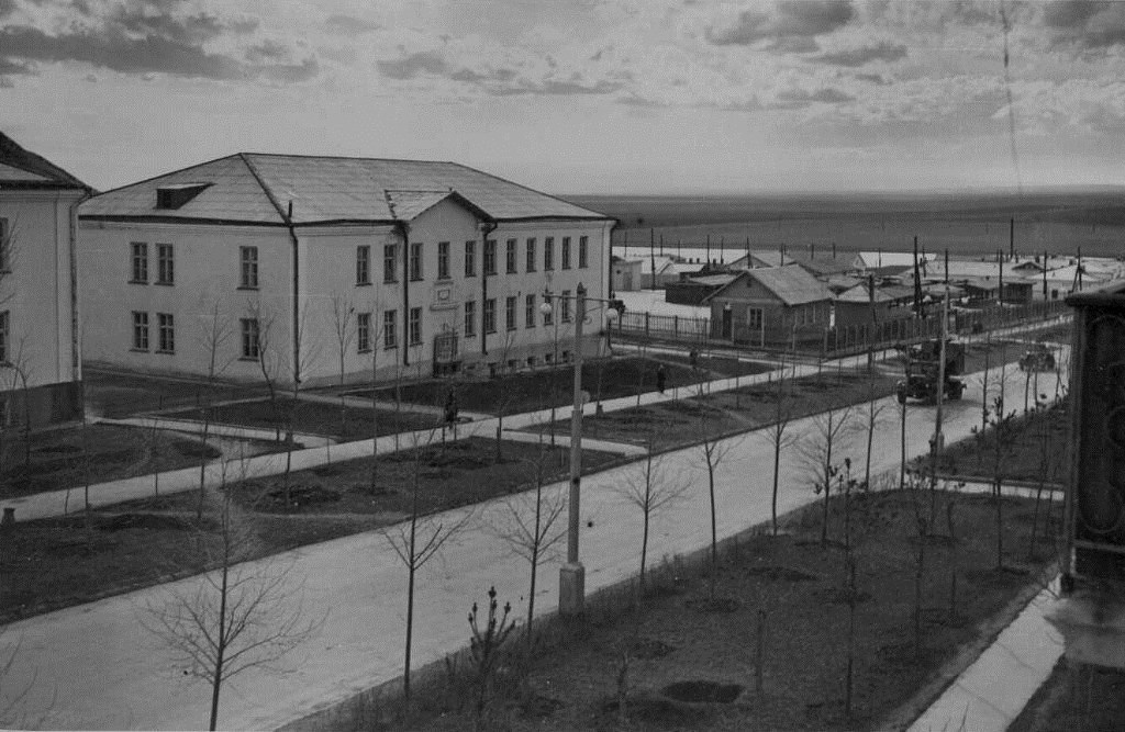 Улица Пятигорская. Фотоальбом истории города Лермонтов