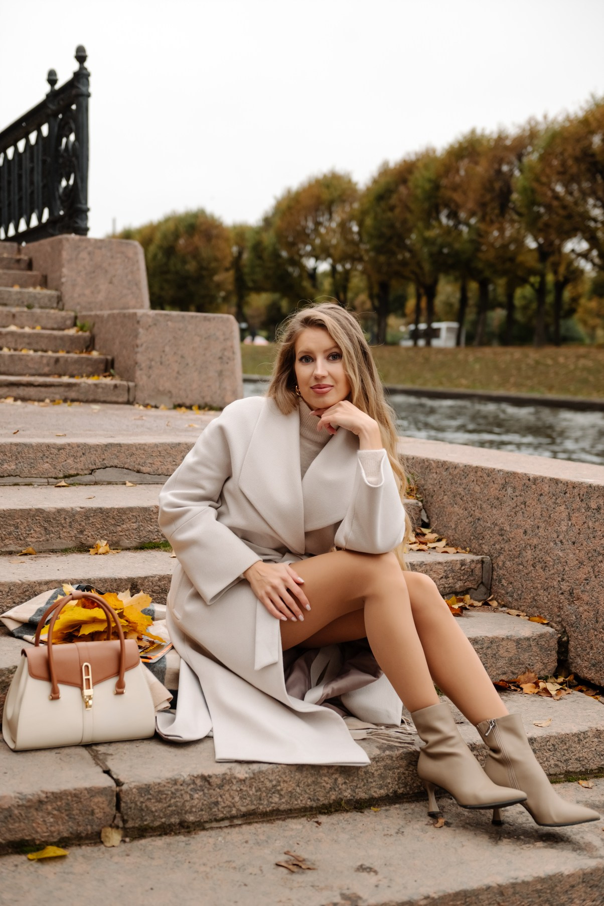 Осенняя фотосессия в Питере в Михайловском саду. Свадебный и сеейный фотограф в Санкт-Петербурге Елена Худякова