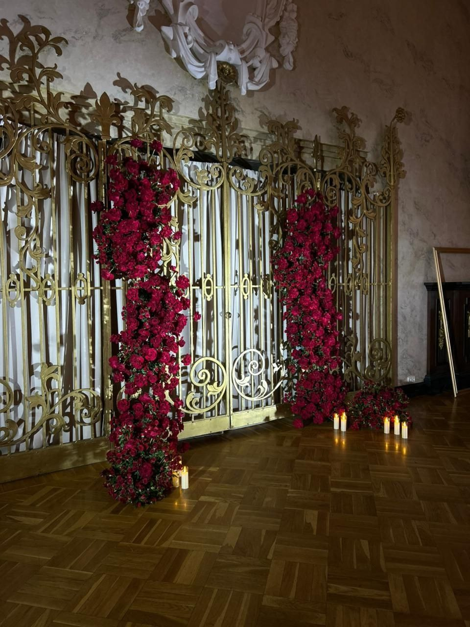 цветы на заказ. цветы. флорист дизайнер. клиентский сервис. головинский район. сао. флорист ховрино. флорист головинскийрайон. флорист клин. оформление цветами. цветочное оформление. оформление живыми цветами. современная флористика. камерная свадьба. большая свадьба. флорист на свадьбу москва. декоратор на свадьбу. концепция свадьбы. ручная работа. маленькая свадьба. бюджетная свадьба. дорогая свадьба. работа на заказ. живые цветы. украшение живыми цветами. красная свадьба. красные розы. ворота в цветах. необычная фото зона
