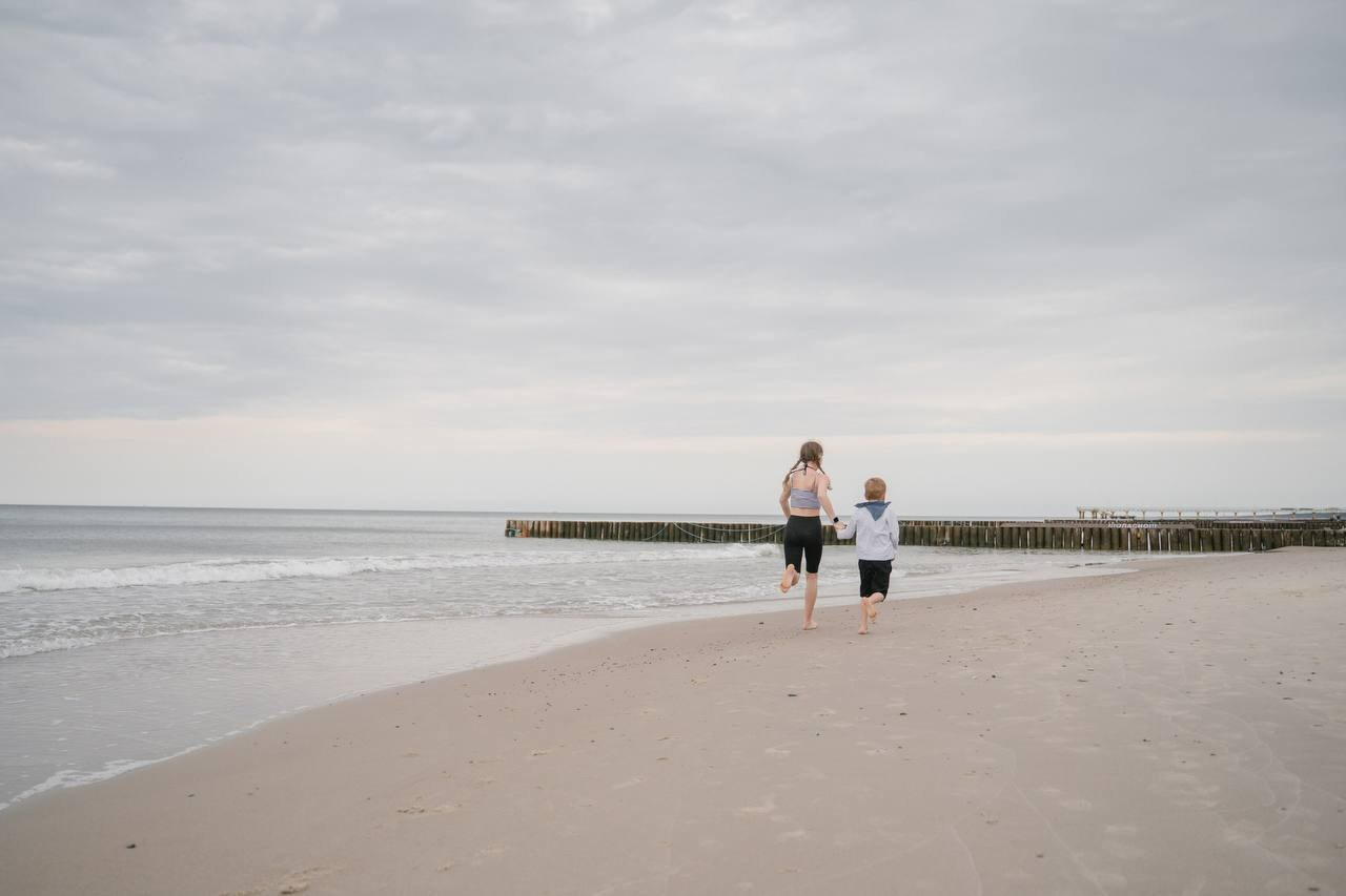 Sister & brother. Семейный и свадебный фотограф Мария Нетребко г. Калининград