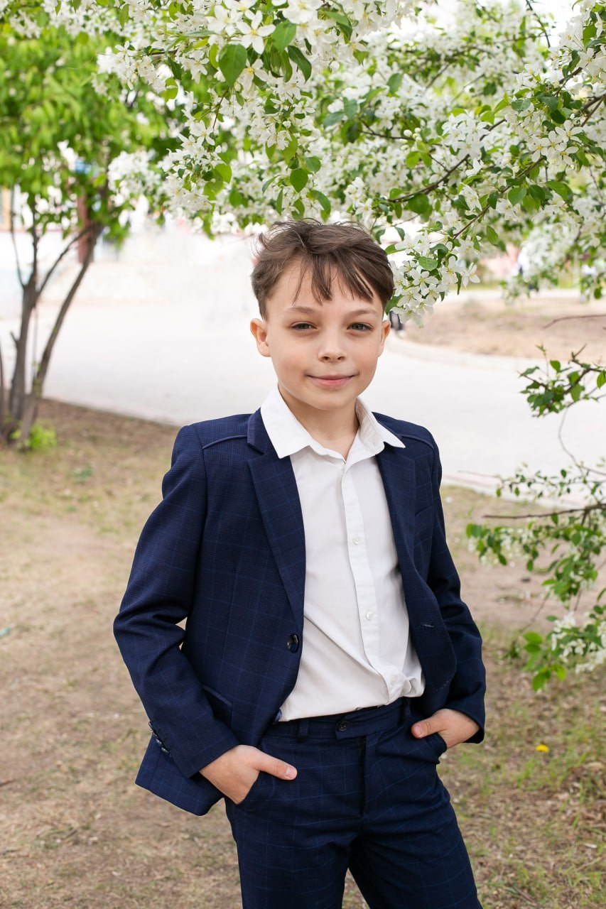 Проект НЕвыпускник. Выпускные фотокниги для школ