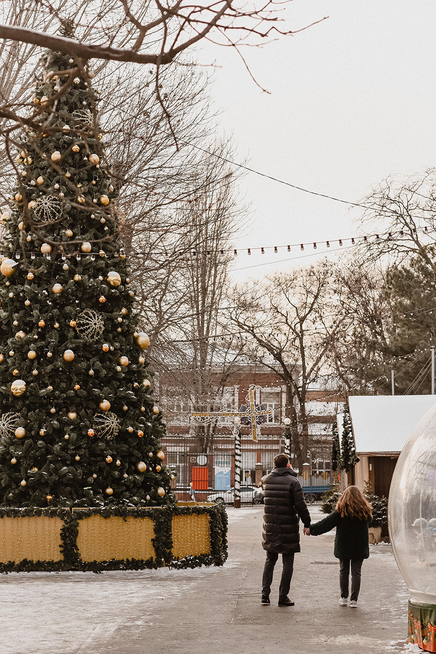 Вика и Максим на катке. Свадебный и семейный фотограф в Ростове-на-Дону Елена Сторожок