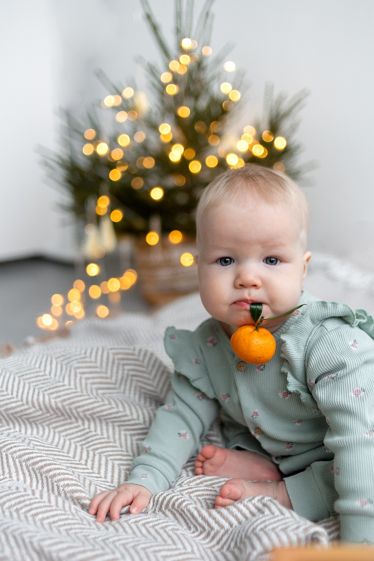 Новогодний фотодень в спб, новогодний фотопроект в Санкт-Петербурге, новогодняя фотосессия, новогодняя фотосессия дома в Питере, новогодний фотограф в спб, новый год в спб, куда сходить в спб на новогодних каникулах, детский новогодний фотограф, фотограф на новогодний корпоратив, семейная фотосессия , детский фотограф, фотограф на новый год