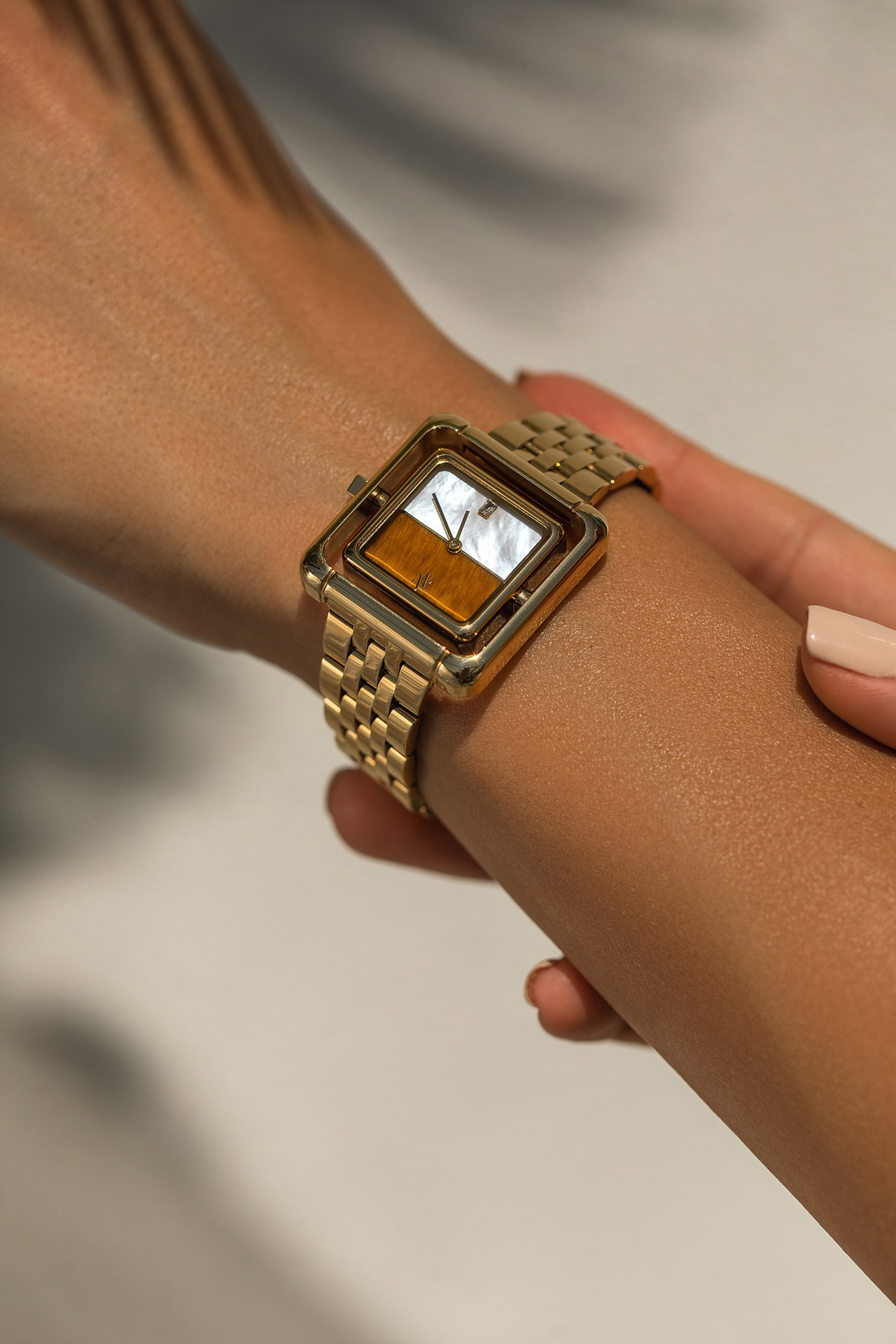 Professional Retoucher, photo editor, Bali, Worldwide