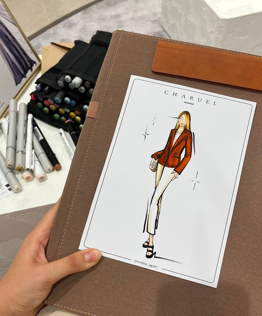 Модные фэшн скетчи на мероприятия. Eventiss art agency| Художники и арт-услуги на мероприятие Москва и МО