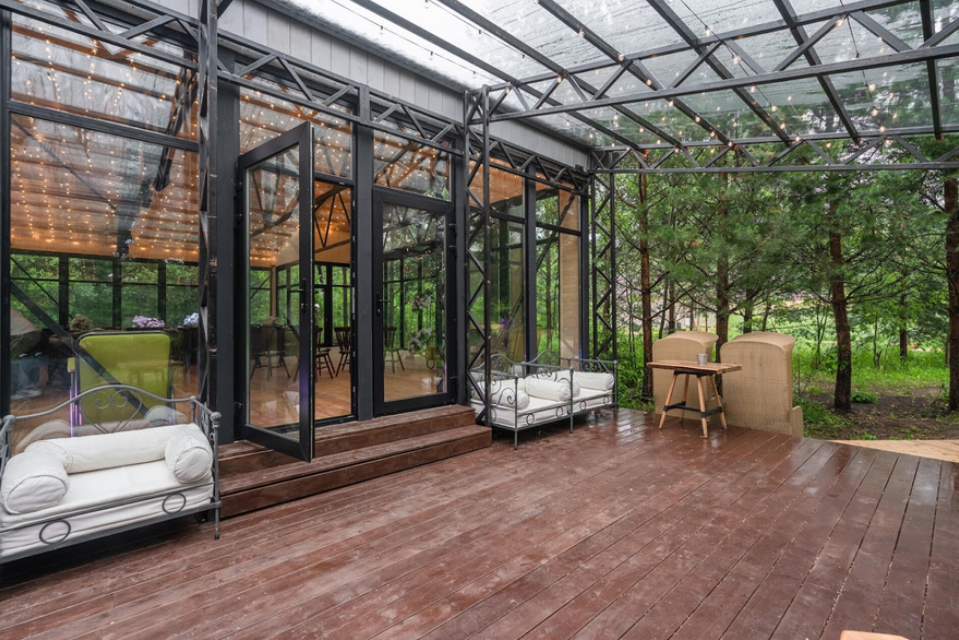 Площадка № 2-1. Свадебный организатор Москва