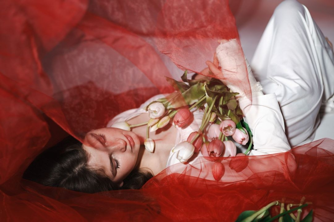 Портретная фотосессия в Алматы — индивидуальный портрет в студии. Фотограф Алматы