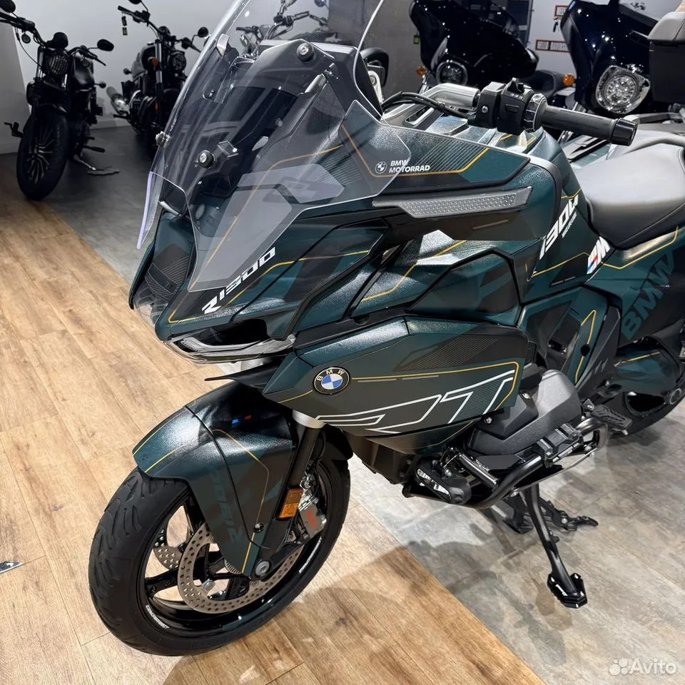 2025 BMW R1200RТ Options 719 Custom. Hello Davidson, Москва. Только хорошие мотоциклы…