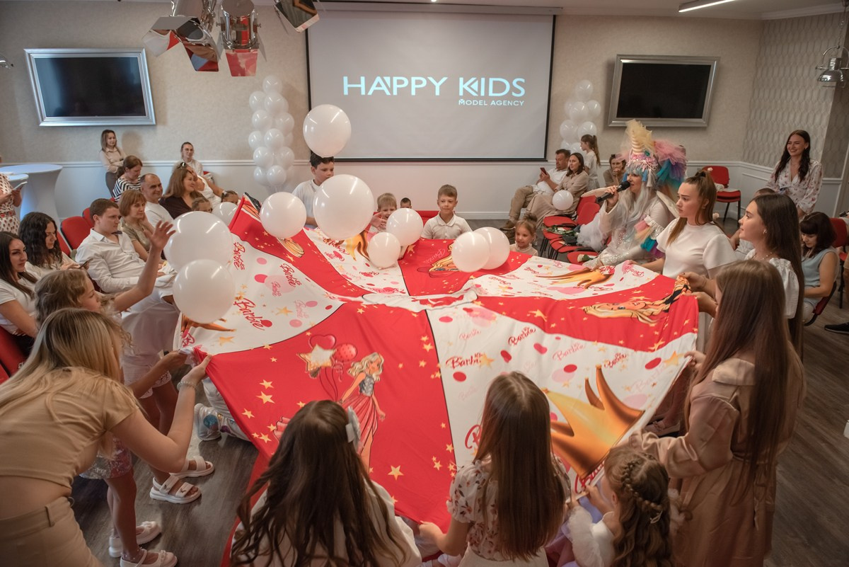 Выпускной HAPPYkids 2023. Семейный и коммерческий фотограф в Сочи Александр Бодунов