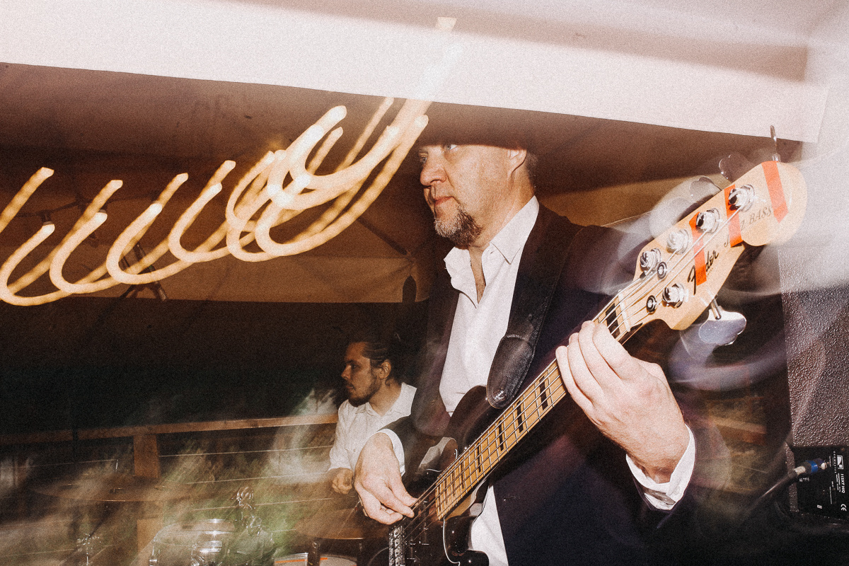 Максим и Полина. Соня Черных (sophieblack)