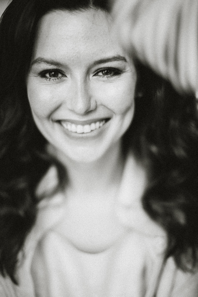 Максим и Полина. Соня Черных (sophieblack)