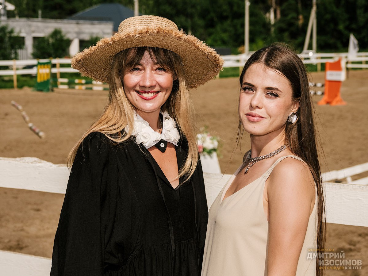 Скачки фаворитов 2024