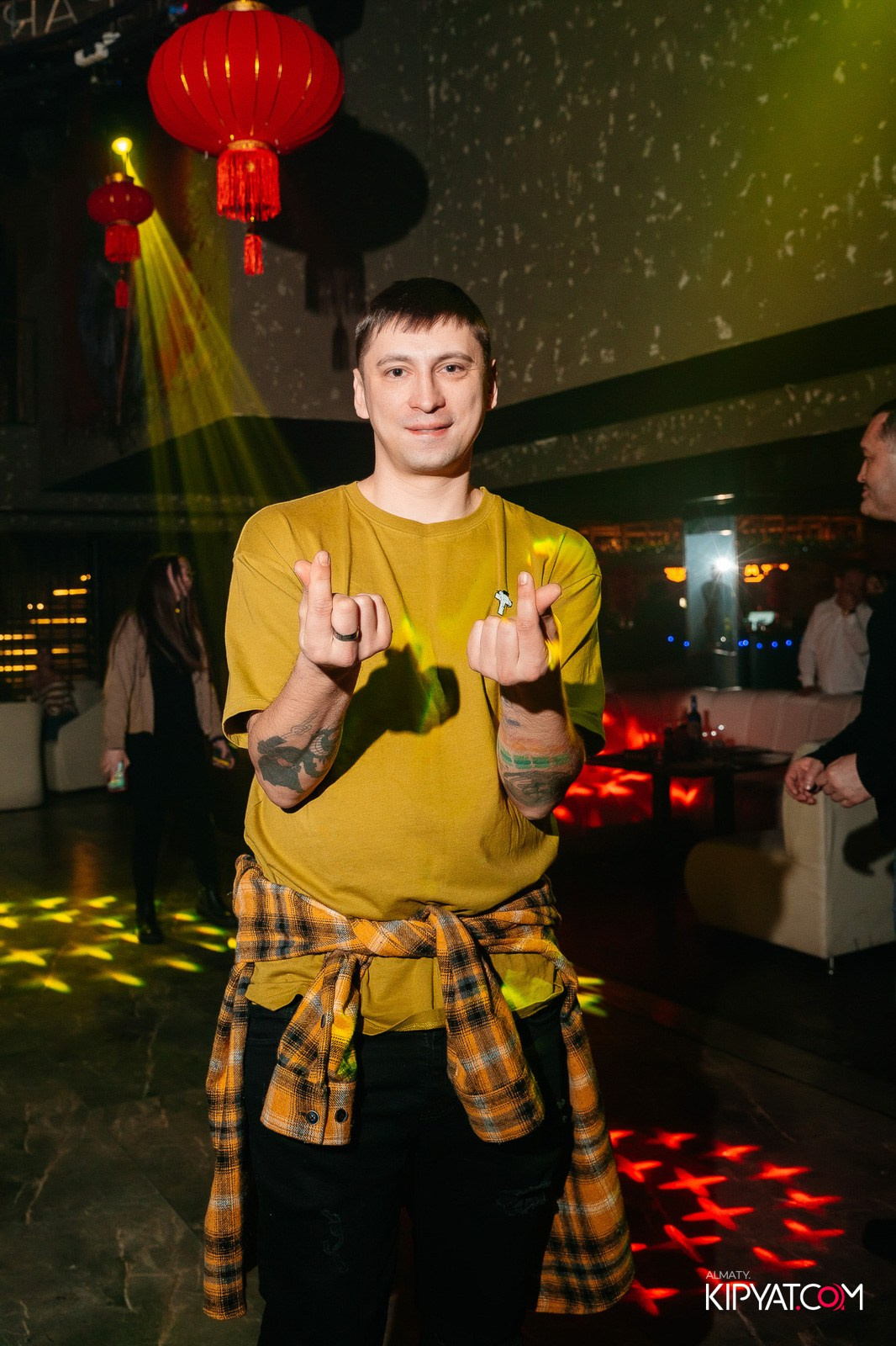 CHINA PARTY RETRO HIT. КИПЯТКОМ АЛМАТЫ!