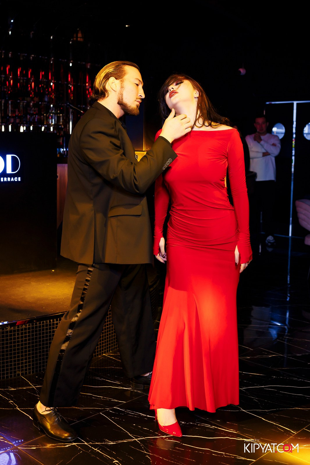 MOOD KARAOKE & TERRACE. КИПЯТКОМ АЛМАТЫ!